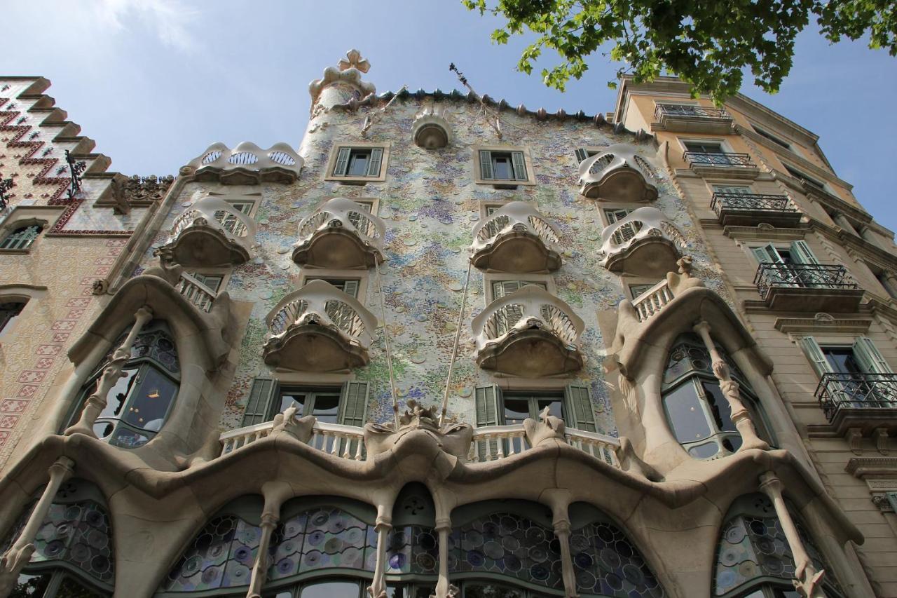 Muntanya - Apartments In Sagrada Familia Barcelona Exterior foto